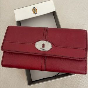 Fossil Red Leather Wallet with Gold Clasp